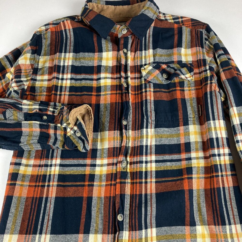 Legendary Whitetails Buck Camp Flannel Shirt Mens Medium Plaid Long Sleeve